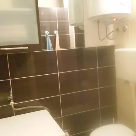 Apartament Mico *