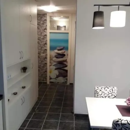 Mico Apartament Makarska